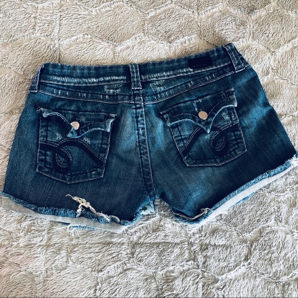 See Thru Soul | Distressed Denim Shorts - Picture 7 of 7